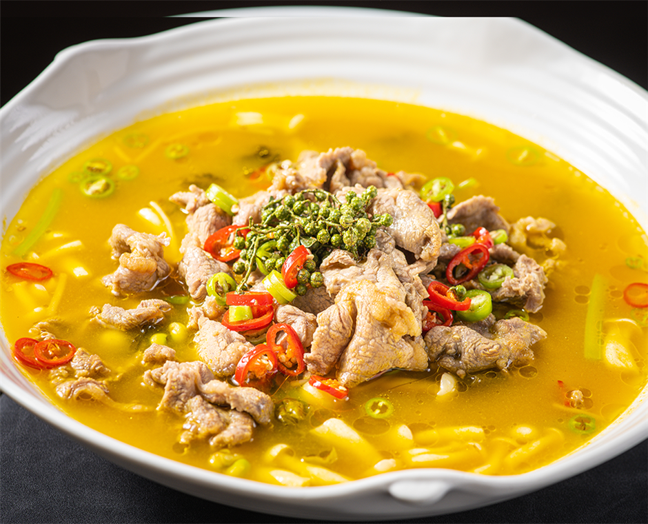 金酸汤雪花牛肉