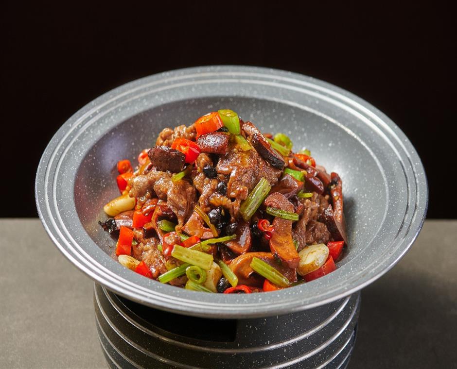 鲜牛肝菌生炒吊龙