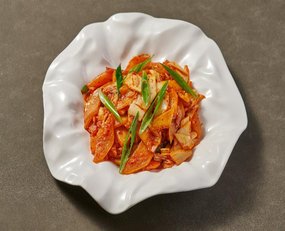 辣白菜炒土豆片