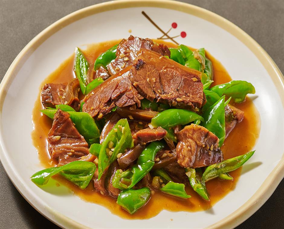 狗肉炒尖椒